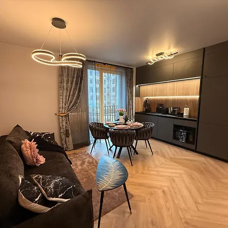 Apartmán Novia & Free Parking & Self Check In