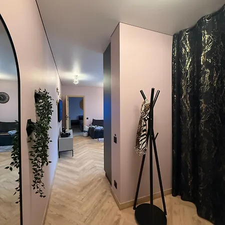Апартаменты Novia & Free Parking & Self Check In