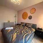 Apartment Novia & Free Parking & Self Check In