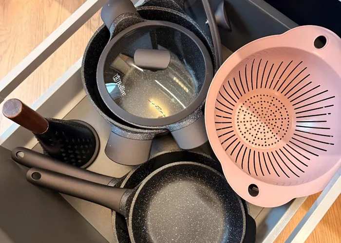 Dzīvoklis Novia & Free Parking & Self Check In