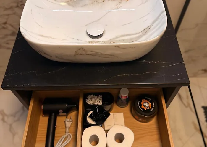 Novia & Free Parking & Self Check In Dzīvoklis Riga